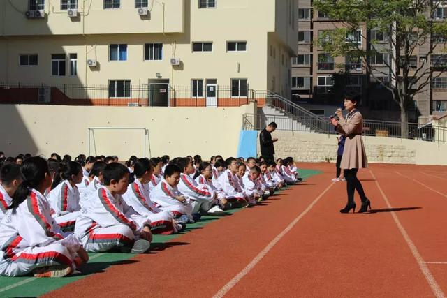 超银学校，让心理健康活动成为学生和老师的日常……